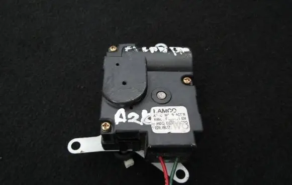 Hyundai Lantra I Air flap motor/actuator