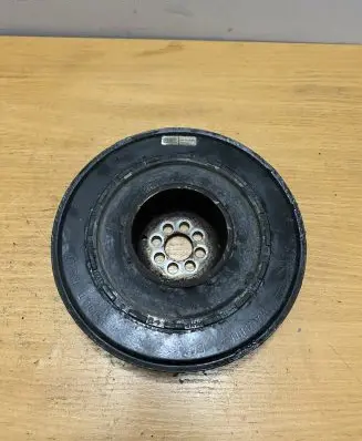 Audi Q7 4L Crankshaft pulley 059105251BN