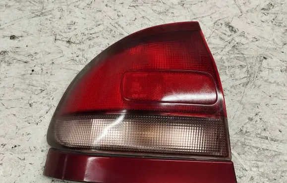 Mazda 626 Rear/tail lights 0431392L