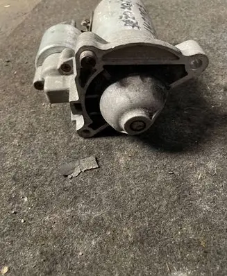 Peugeot 206 Starter motor 9647982880 0001112041