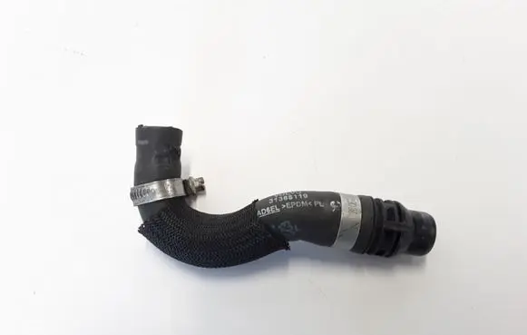 Volvo V60 Engine coolant pipe/hose 31368119