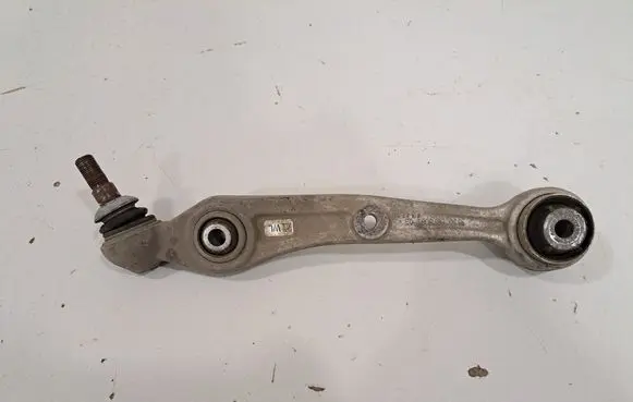 BMW X7 G07 Front lower control arm/wishbone 6878081 8866771