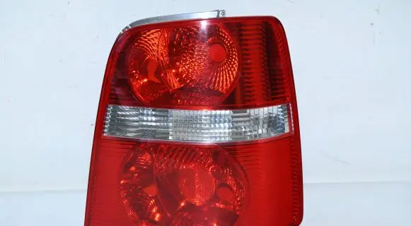 Volkswagen Touran I Rear/tail lights 1T0945096F 1T0945112B
