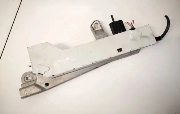 Mercedes-Benz E W211 Antenna control unit a2118200089 921839001