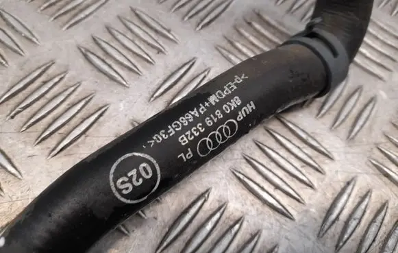 Audi A4 S4 B8 8K Engine coolant pipe/hose 8K0819332B