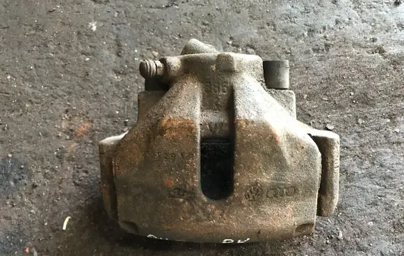 Audi A4 S4 B6 8E 8H Front brake caliper