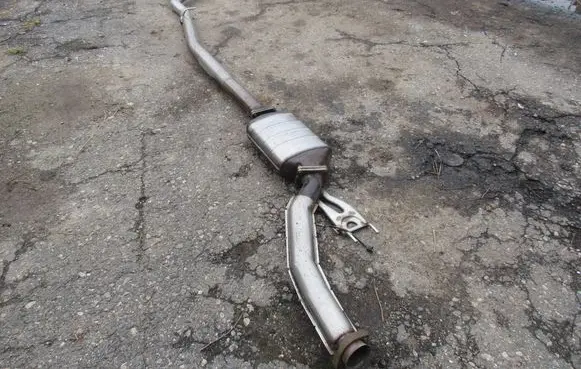 BMW 7 E65 E66 Muffler/silencer 7796619-BMW 7796619