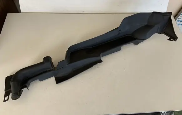 Audi A4 S4 B9 Fender end trim 8W0821169