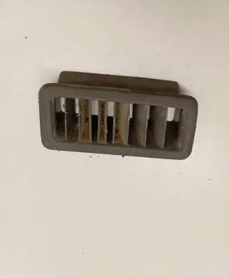 Volkswagen Transporter - Caravelle T4 Dash center air vent grill 701819072