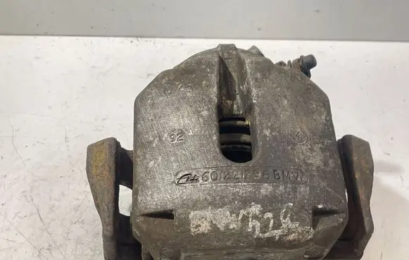 BMW 5 E39 Front brake caliper