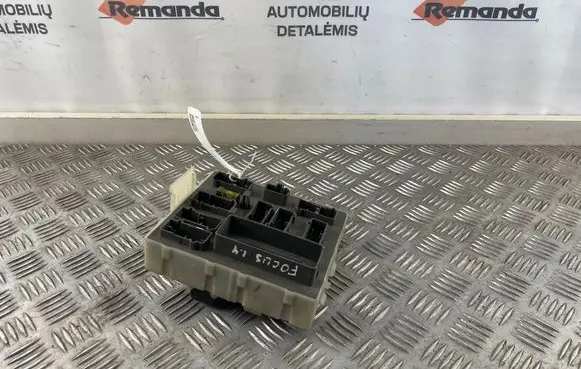 Ford Focus Fuse module 518251806