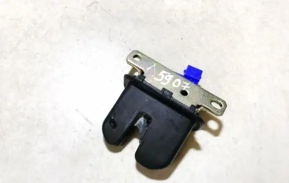 Audi A4 S4 B6 8E 8H Tailgate/trunk/boot lock/catch/latch 8e5827520