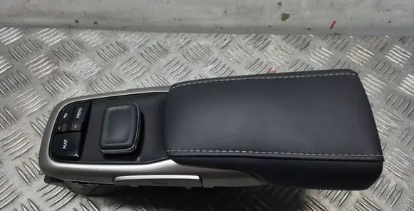 Lexus RX 450H Multifunctional control switch/knob 5882248080