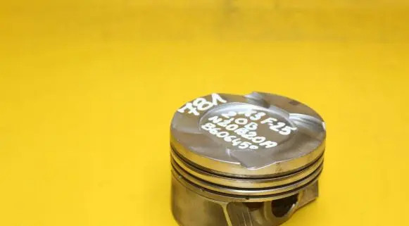 BMW X3 F25 Piston 8606459