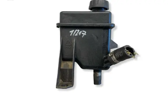 Volvo S40, V40 Power steering fluid tank/reservoir 3081406