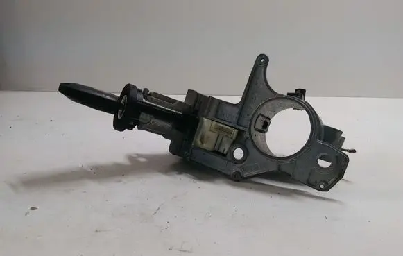 Opel Astra H Ignition lock N0501882
