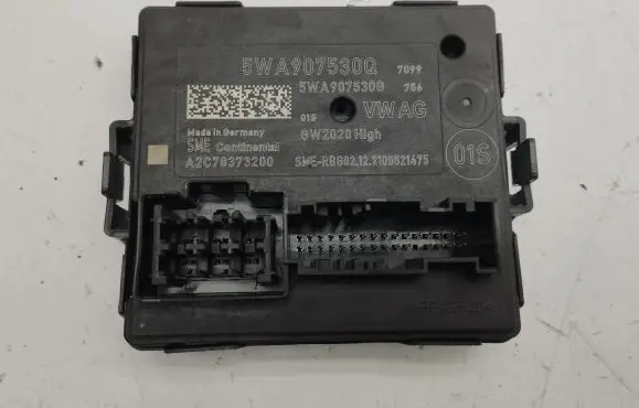 Volkswagen Golf VIII Gateway control module 5WA907530Q