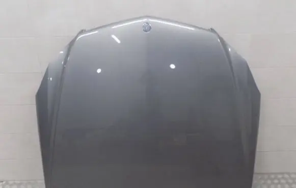 Mercedes-Benz E C207 W207 Engine bonnet/hood