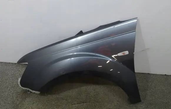 Mitsubishi Outlander Fender