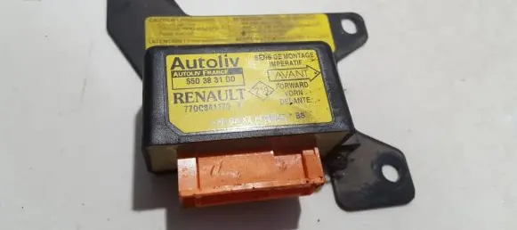 Renault Megane I Airbag deployment crash/impact sensor 7700841176 550383100
