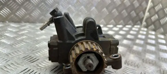 Renault Kadjar Fuel injection high pressure pump 167003669R