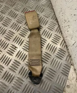 Peugeot 406 Rear seatbelt buckle