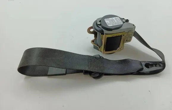Audi A8 S8 D3 4E Middle seatbelt (rear) 4E0857807A 601397800 29102003S