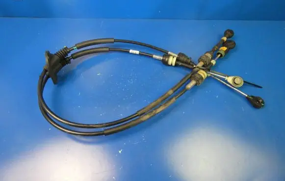 Volvo XC40 Gear shift cable linkage 31492841