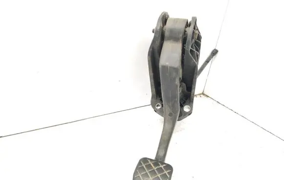 Clutch pedal