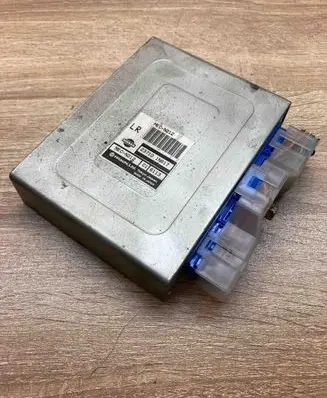 Nissan Almera N16 Engine control unit/module ECU 237101N617 MECN212