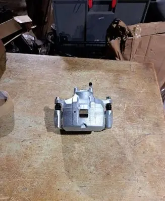 Opel Zafira Life Front brake caliper 1651761480
