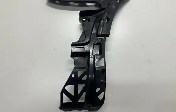Mercedes-Benz GLC X253 C253 Rear bumper mounting bracket A2538850221