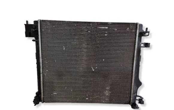 Nissan Qashqai Coolant radiator 214104EB0A T945381
