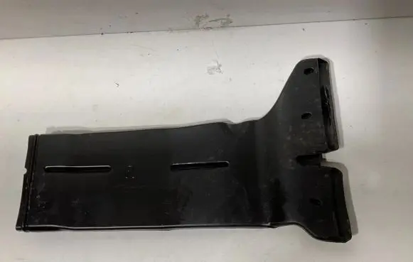 Porsche Macan (95B) Cabin air duct channel 8R0819802A