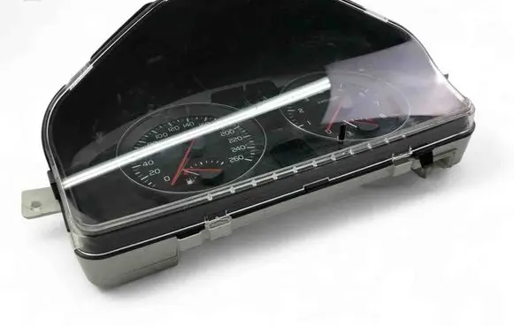 Volvo V50 Speedometer (instrument cluster)