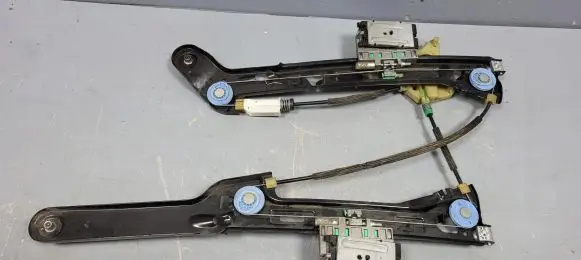 Audi A7 S7 4G Front door window regulator with motor 4G8839462A