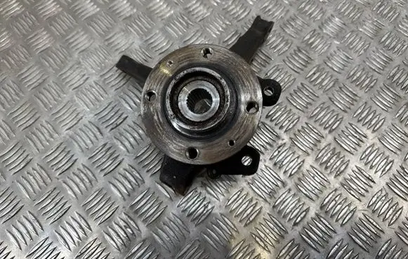 Opel Corsa F Front wheel hub 