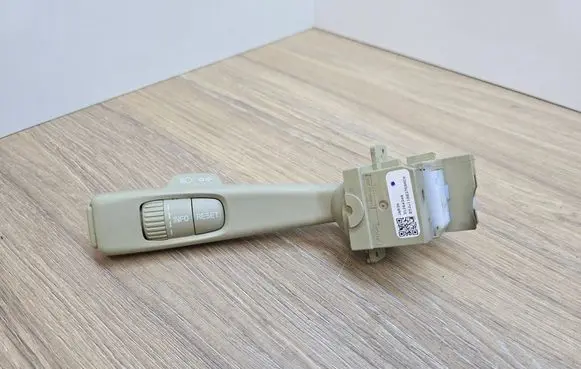 Volvo V70 Indicator stalk 31264348 J6R3A 07LU1180375AACH