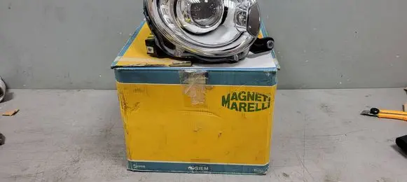 Fiat 500 Headlight/headlamp