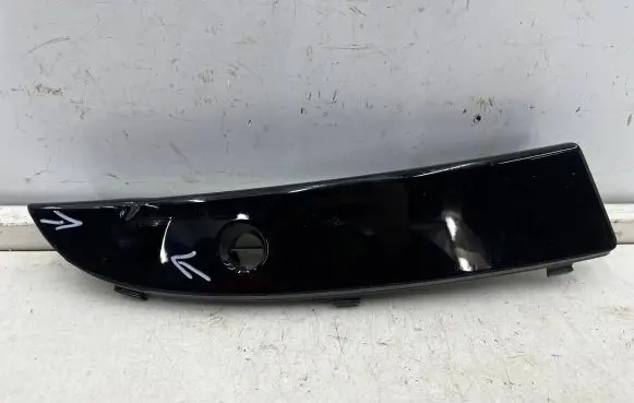Jaguar F-Type Front bumper splitter molding hx5m-15a862-a hx5m15a862a