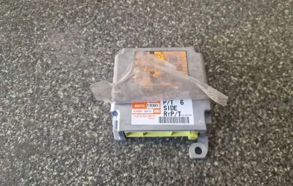 Toyota Corolla Verso E121 Airbag control unit/module 8917013060