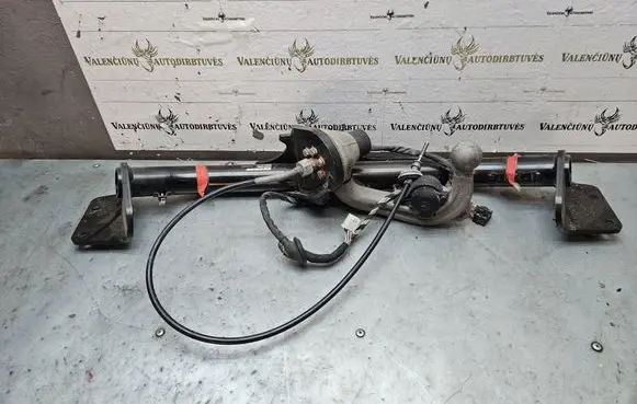 Mercedes-Benz GLA W156 X156 Tow bar set A1563100300 11107663