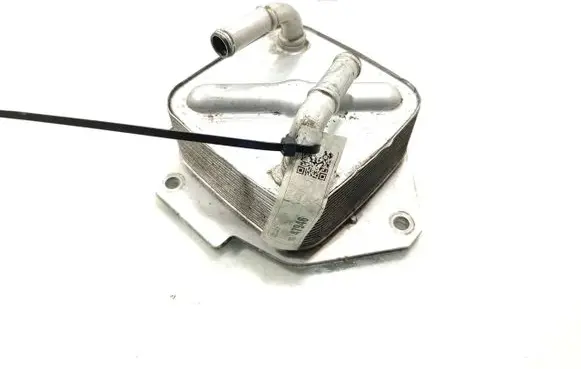 Mazda 6 Engine oil radiator 2Y23
