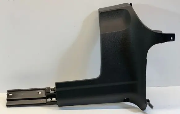 Volkswagen Golf V Dashboard lower bottom trim panel 1K1858368