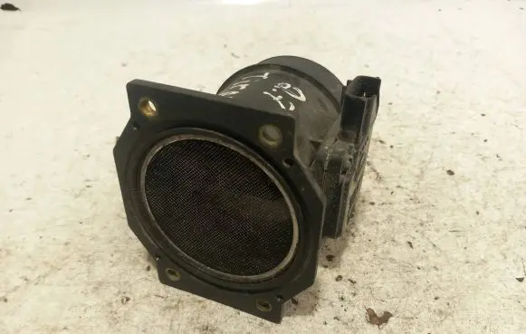 Nissan Terrano Mass air flow meter 226802j200