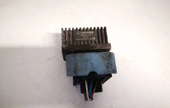 Nissan Qashqai Glow plug pre-heat relay 9640469680