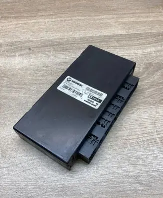 BMW 5 E60 E61 Gateway control module 9186171 239943