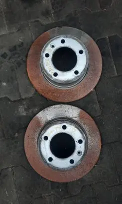 Renault Master III Rear brake disc