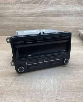 Volkswagen PASSAT B7 Radio/CD/DVD/GPS head unit 1K0035186AP