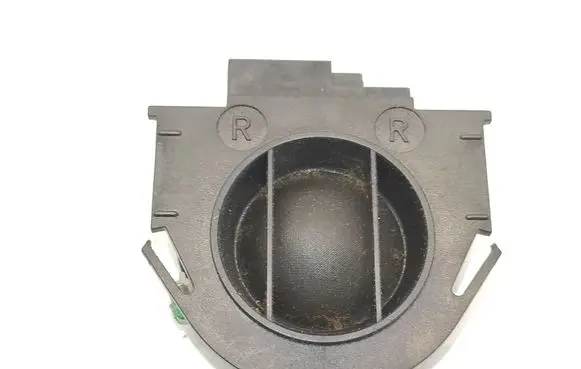 Front door high frequency speaker